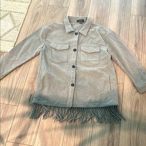 Button up fringe jacket 🤍